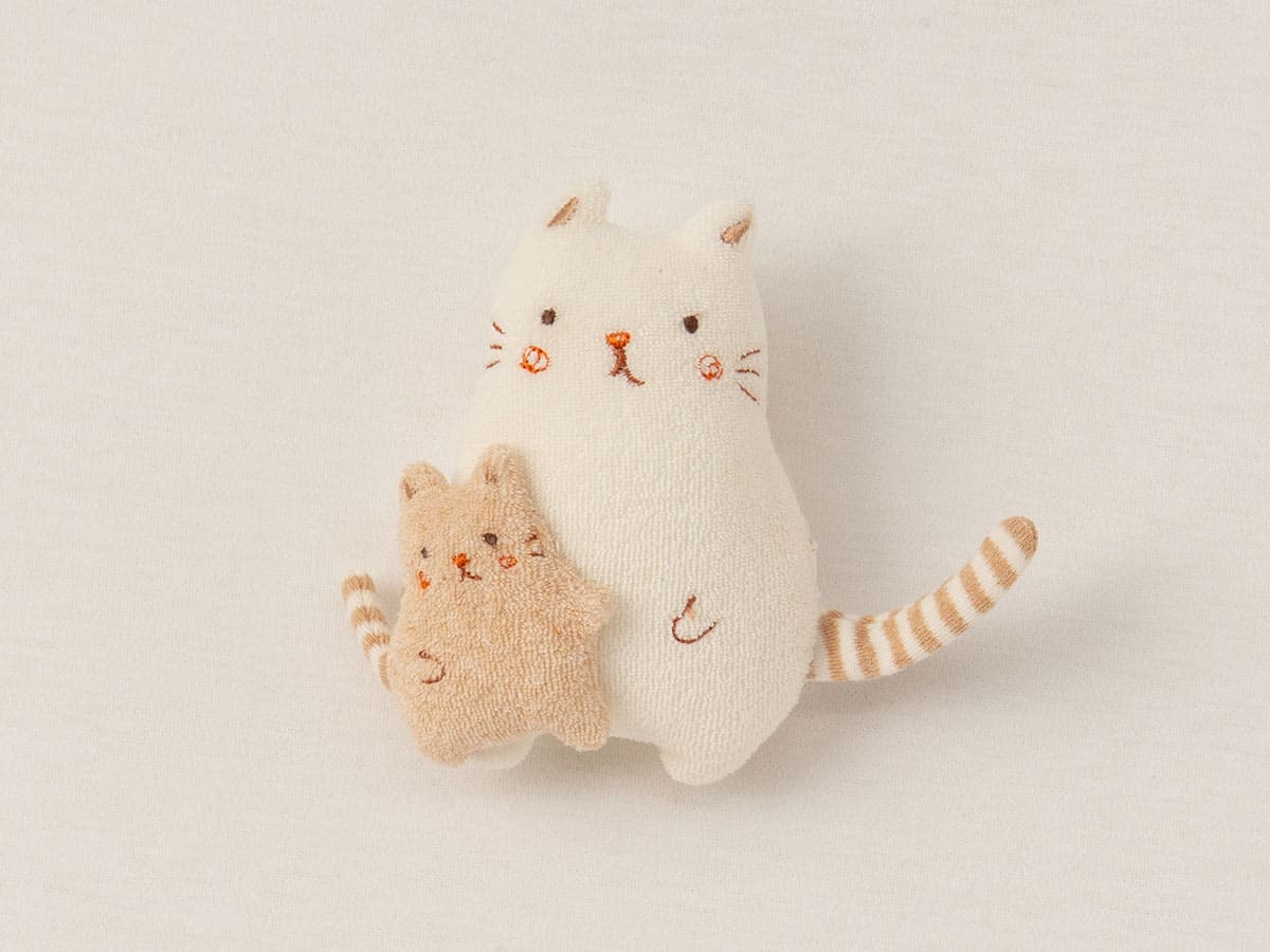 にぎにぎ／ママだっこ ねこ – My little tailor - Amorosa mamma 公式