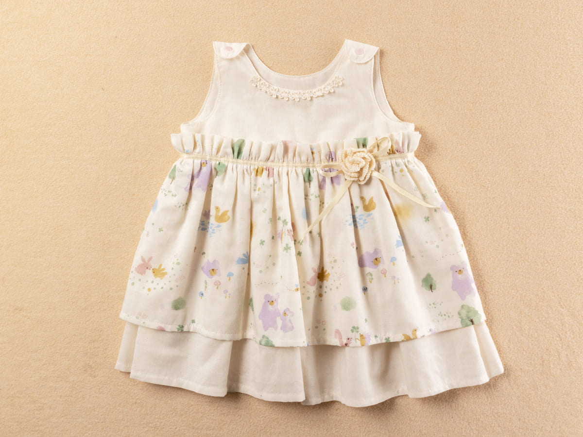 マミング様　 SOFT LACE FLOWER ROMPERS M 新品 Ameri SOFT LACE FLOWER ROMPERS ブラック